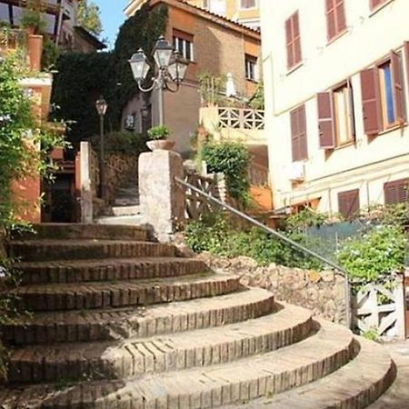 Elegante Open Space Con Vasca Idromassaggio A Trastevere 외부 사진