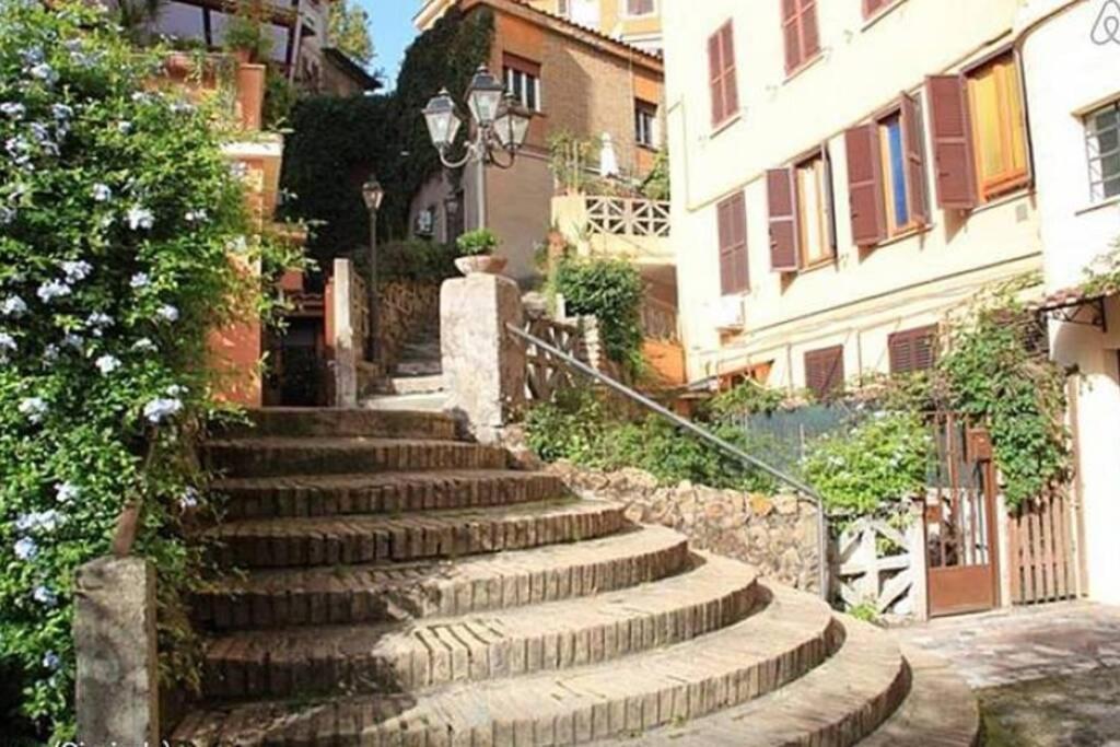 Elegante Open Space Con Vasca Idromassaggio A Trastevere 외부 사진