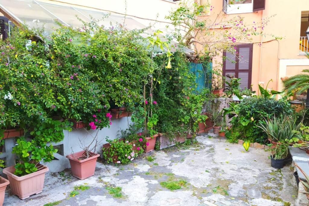 Elegante Open Space Con Vasca Idromassaggio A Trastevere 외부 사진